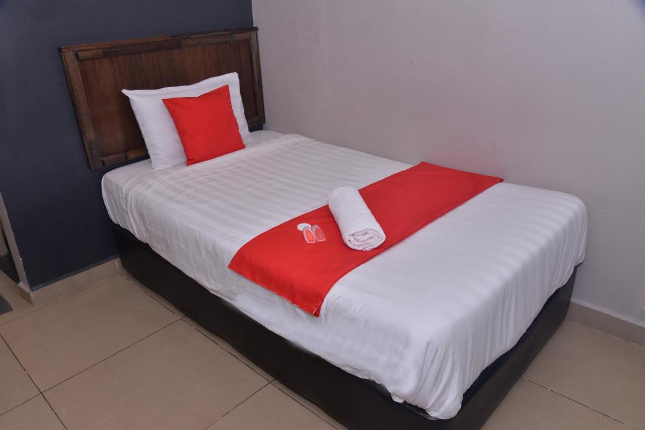 Nice Stay Hotel Raub Ngoại thất bức ảnh